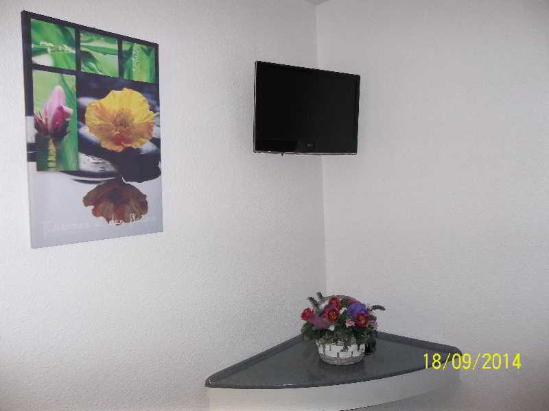 Cit'Hotel Saxotel Chalon-Sur-Saone Nord Champforgeuil Esterno foto